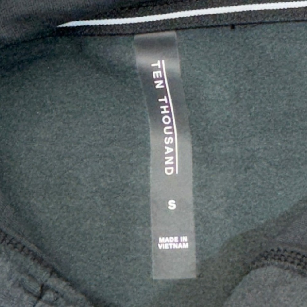 Ten Thousand Merino Tech Hoodie Mens Small Black Wool Popover Training Gorp NWT - Picture 7 of 12
